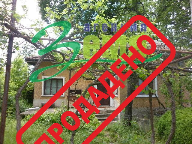 Продава 1 - етажна къща, Мъглиж, Ягода Продава 1 - етажна къща, Мъглиж, Ягода